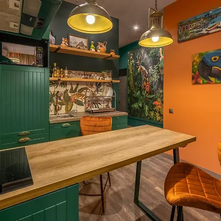 Апартаменти Eco In French Quarter *