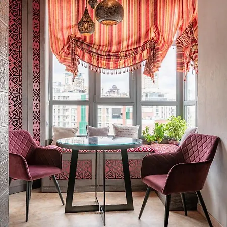 Eco In French Quarter Апартаменти